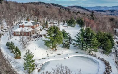 54 Upper Springs Road, Stowe, VT