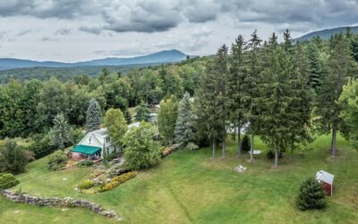 102 Cooper Hill Road, Hyde Park, VT